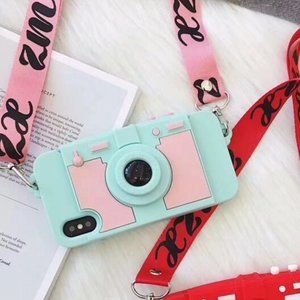 3D CAMERA IPHONE XR CASE WITH MOBILE STRAP